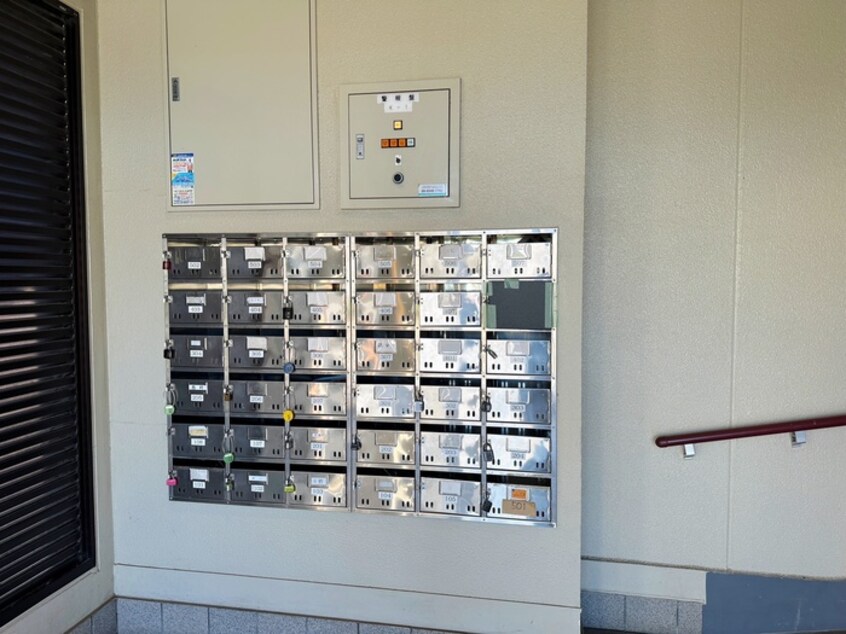 エントランス部分 四條畷・サカモトマンション