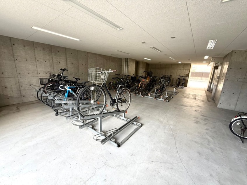 駐輪場 Luxe海老江Ⅱ