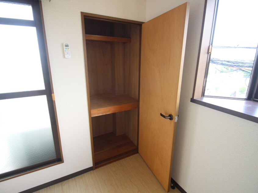 収納 ハイツ上ヶ原