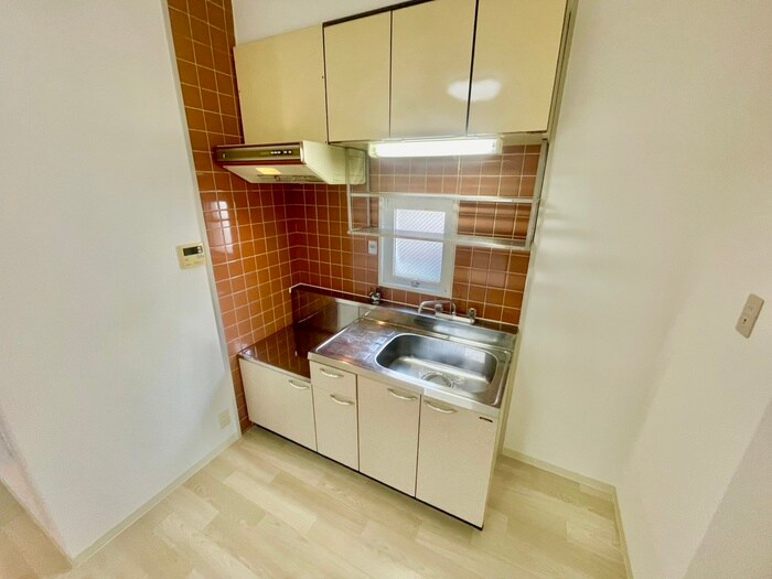 キッチン サンシャイン御幸