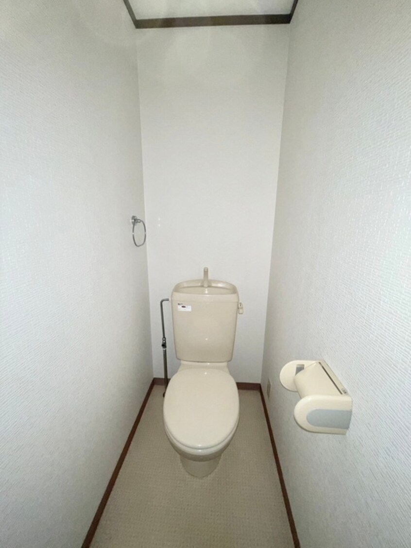 トイレ リバ－サイド岡本