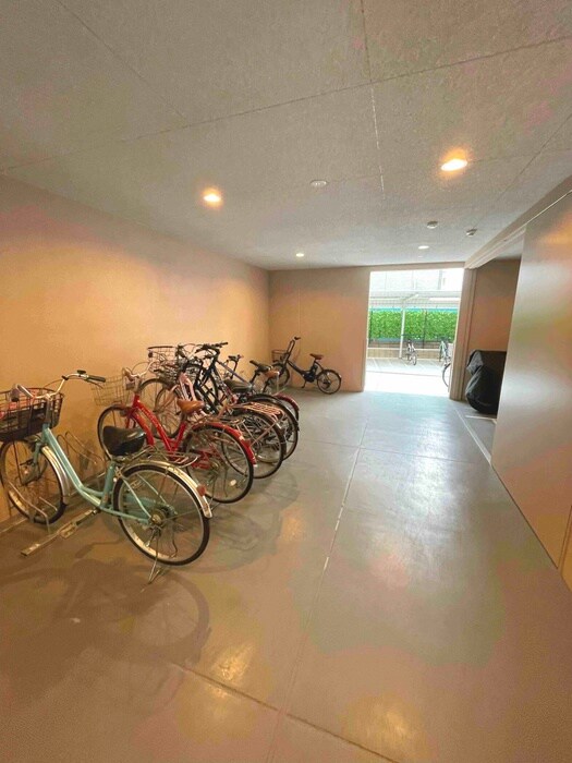 駐輪場 セイワパレス森ノ宮中央