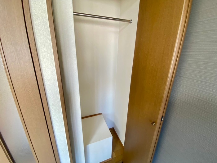 洗濯機置場 ヴァイオレット出来島