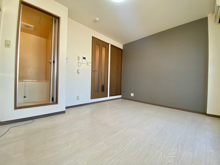 居室 ヴァイオレット出来島