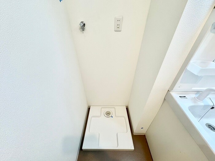 洗濯機置場 アイリス寝屋川