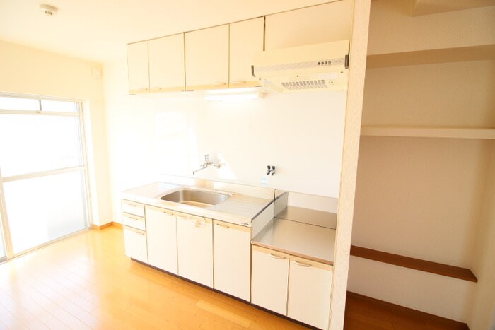 キッチン 緑地公園第一ﾀﾞｲﾔﾓﾝﾄﾞﾏﾝｼｮﾝ(401)
