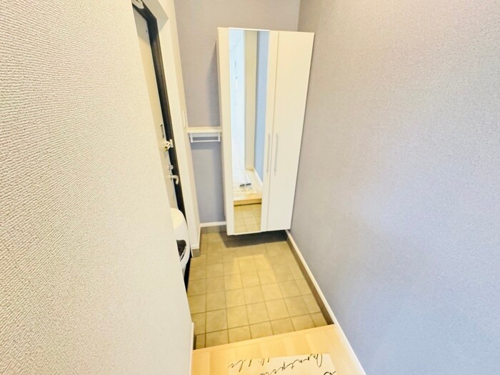 玄関 ルミエール