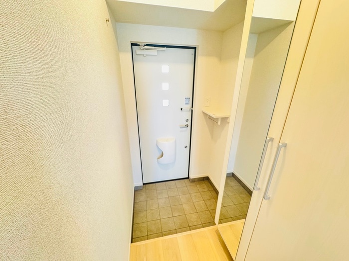 玄関 ルミエール