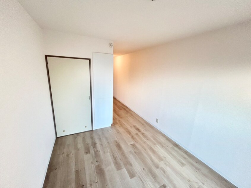 居室 メゾンソラチ