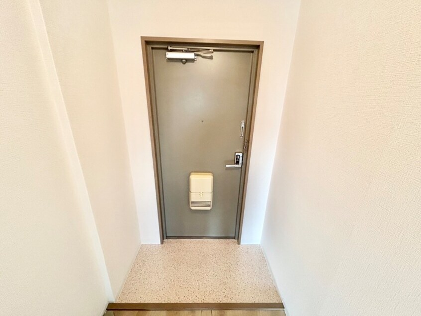 玄関 メゾンソラチ