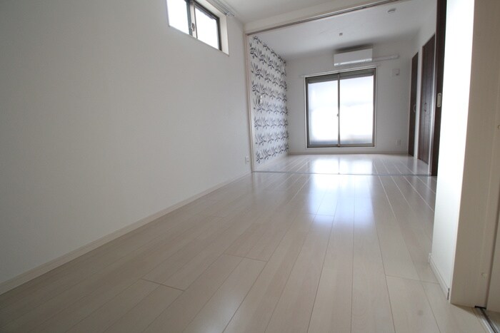 居室 F asecia TINO