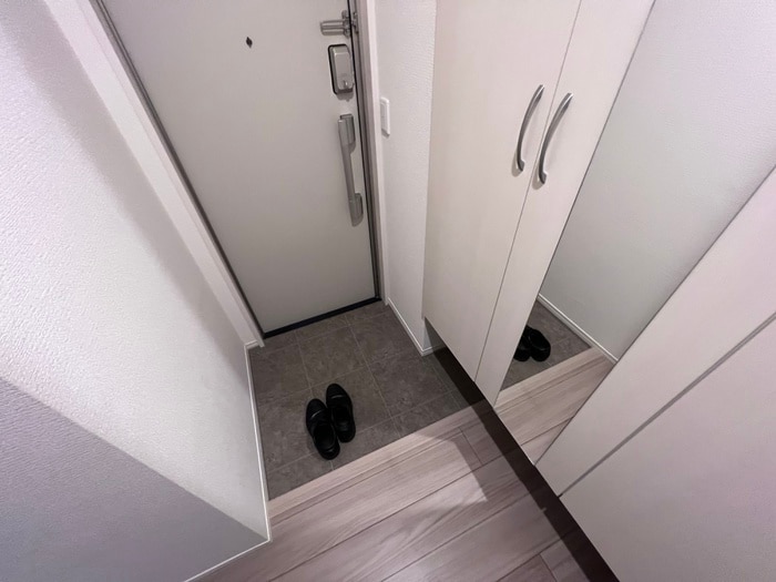 玄関 スペチア－レ平野東