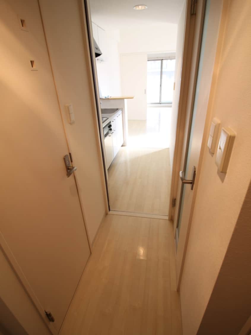 廊下 ルクレ新大阪レジデンス