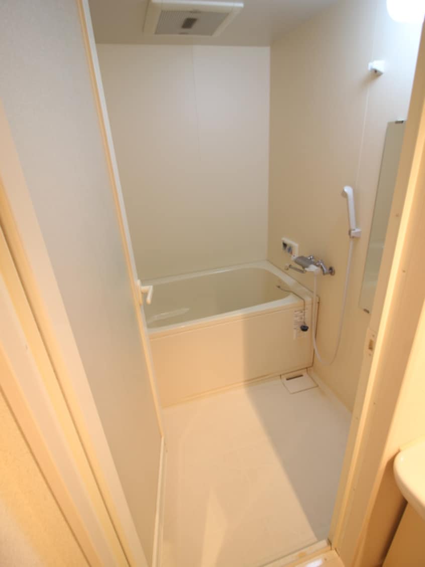 バス／シャワールーム等 ルクレ新大阪レジデンス