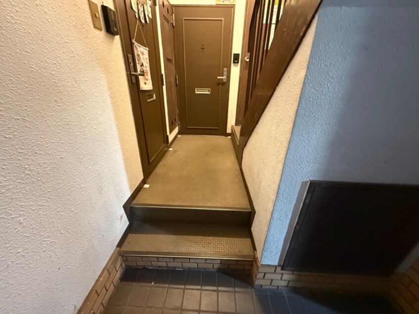 エントランス部分 メゾン松下