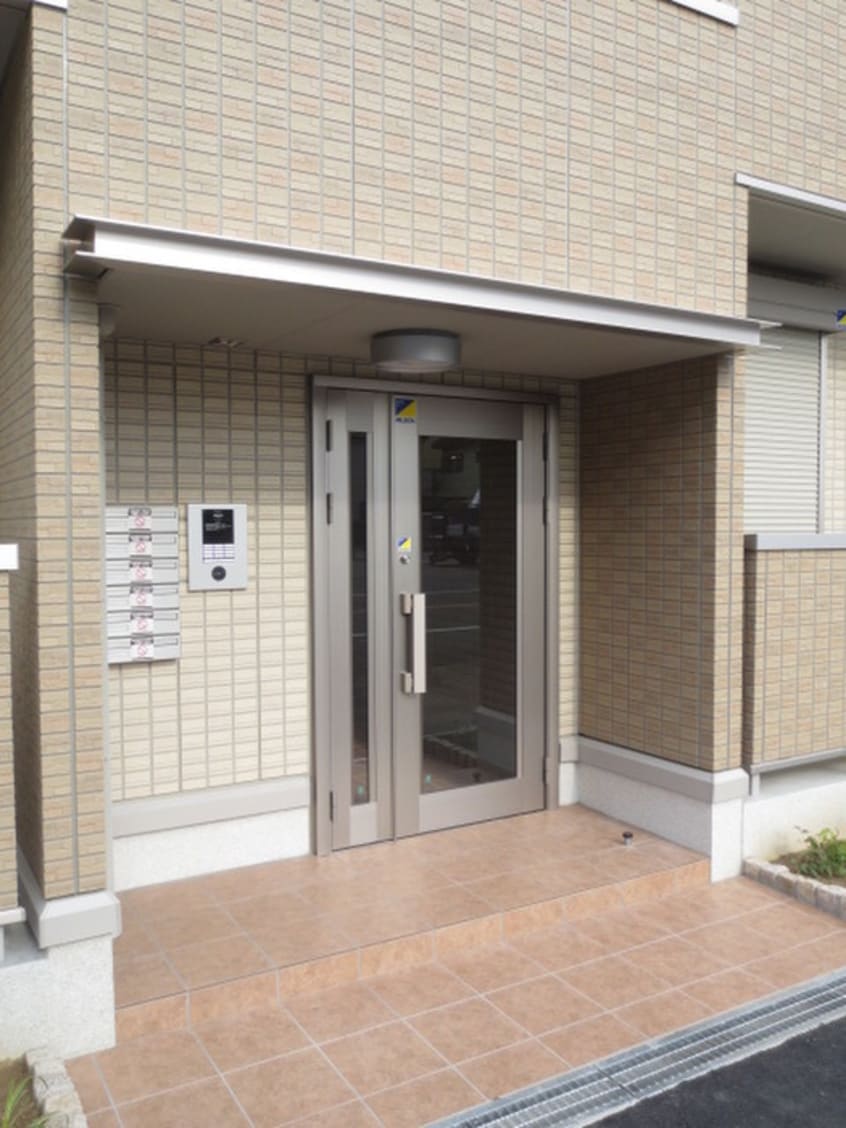 エントランス部分 ステラ平野屋