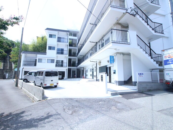 駐車場 White VillaⅡ