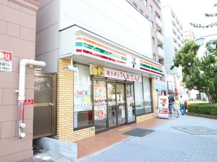 セブンイレブン(コンビニ)まで450m クルックス