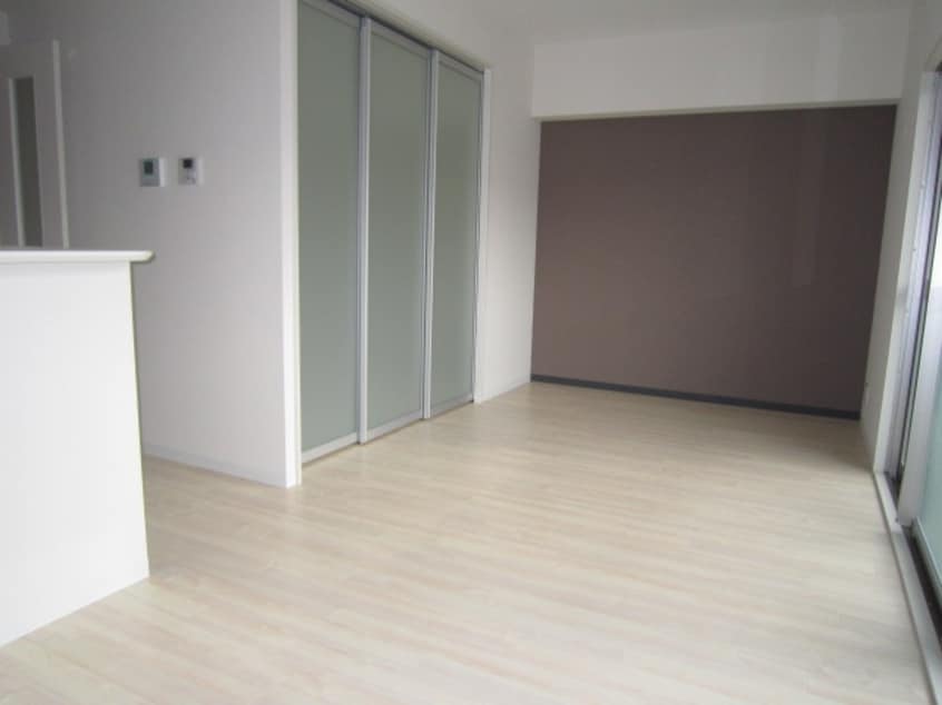 居室 ネオ　ソレイユ