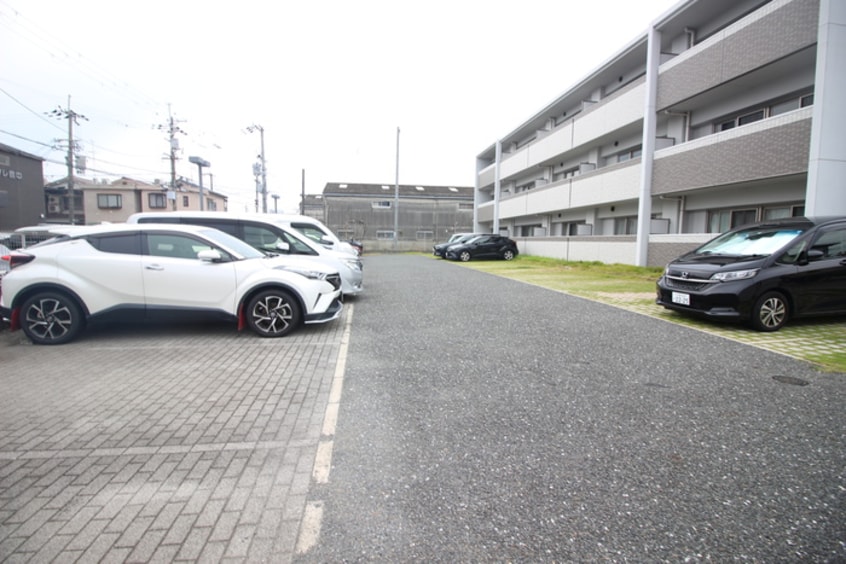 駐車場 ネオ　ソレイユ