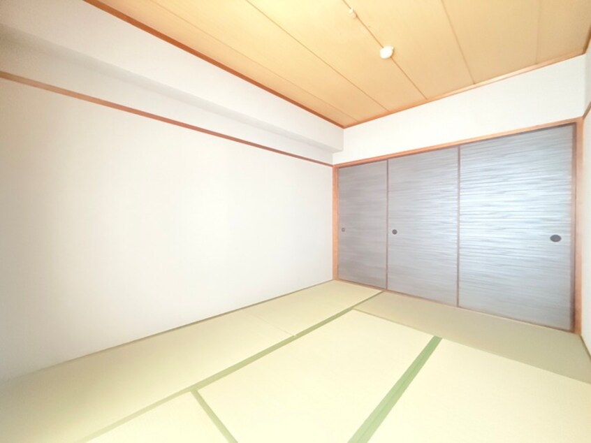 居室 メゾン北長尾