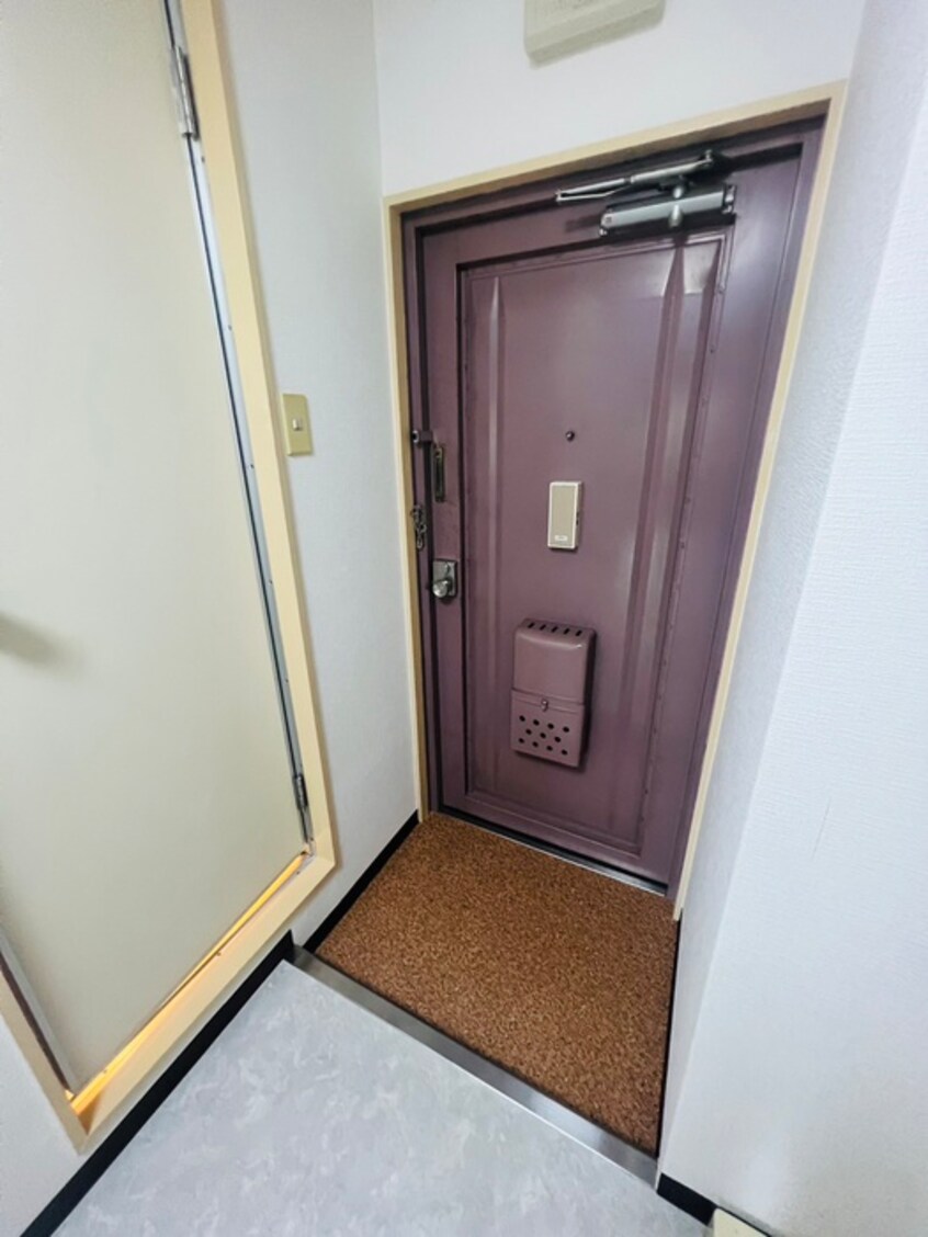 玄関 ソワクレール伊吹