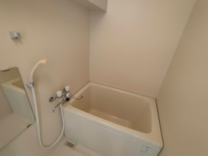 バス／シャワールーム等 シャルレ服部