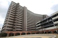 ｱｰﾊﾞﾝﾋﾞｭｰ堺ﾌﾟﾚﾐｱﾑｺｰﾄ（810）