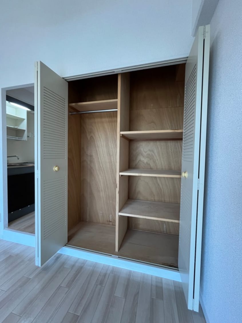 収納 １０１ビルディング