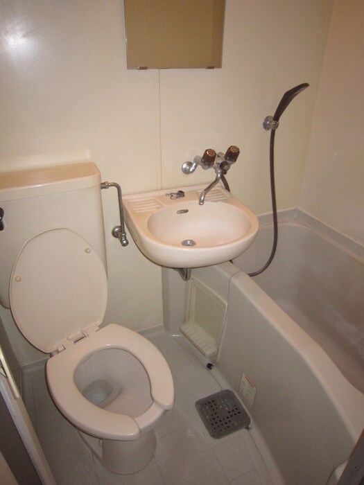 バス／シャワールーム等 シェルマンション