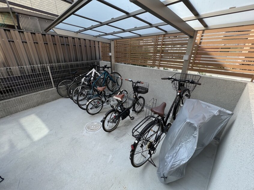 駐輪場 La　Maison