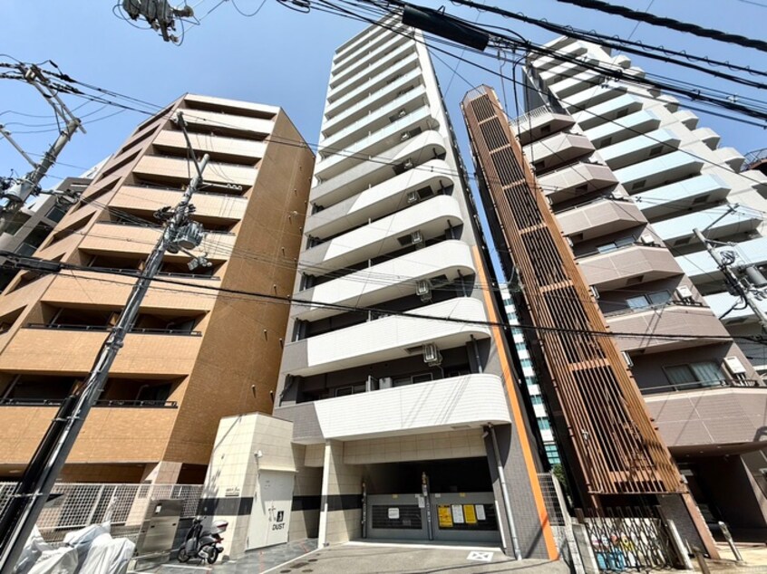 外観写真 セレニテフラン野田阪神駅前