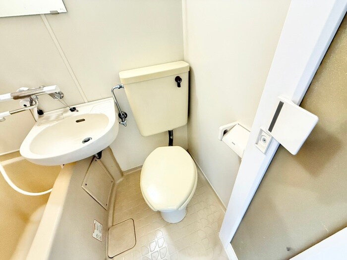 トイレ リアライズ富野荘