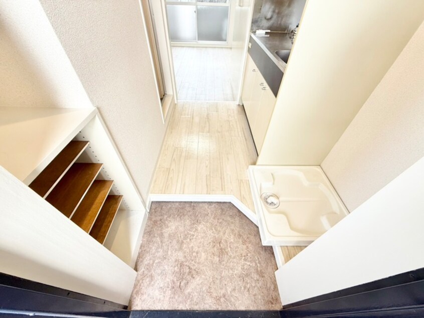 玄関 リアライズ富野荘