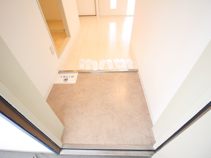 玄関 リベラルパレス平野