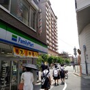 ファミリーマート(コンビニ)まで205m アモル甲東園