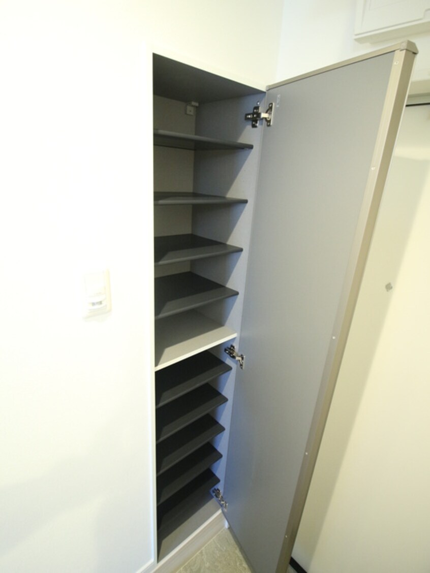 靴箱 ALEGRIA摂津　正雀