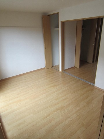 居室 エルメゾン内本町
