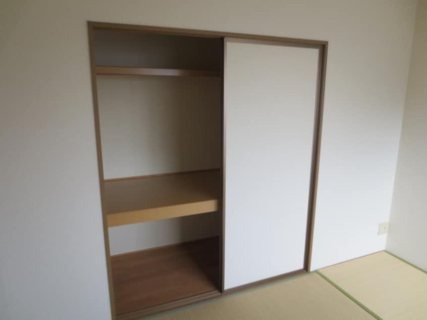 収納 ドミールシャルマン