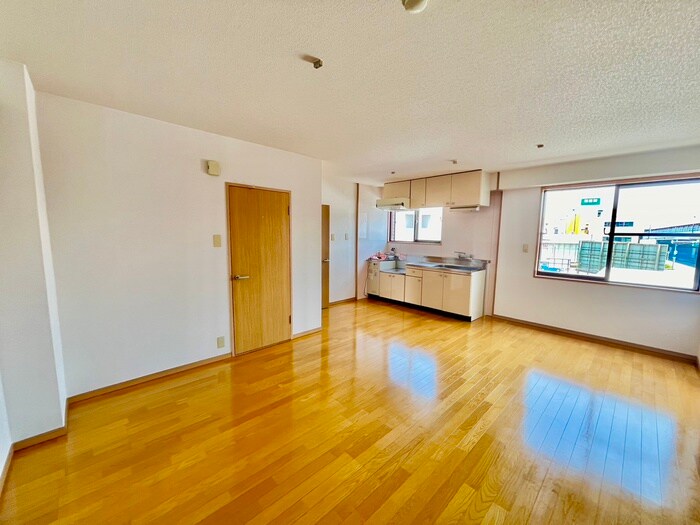 居室 西谷商事株式会社第一ビル