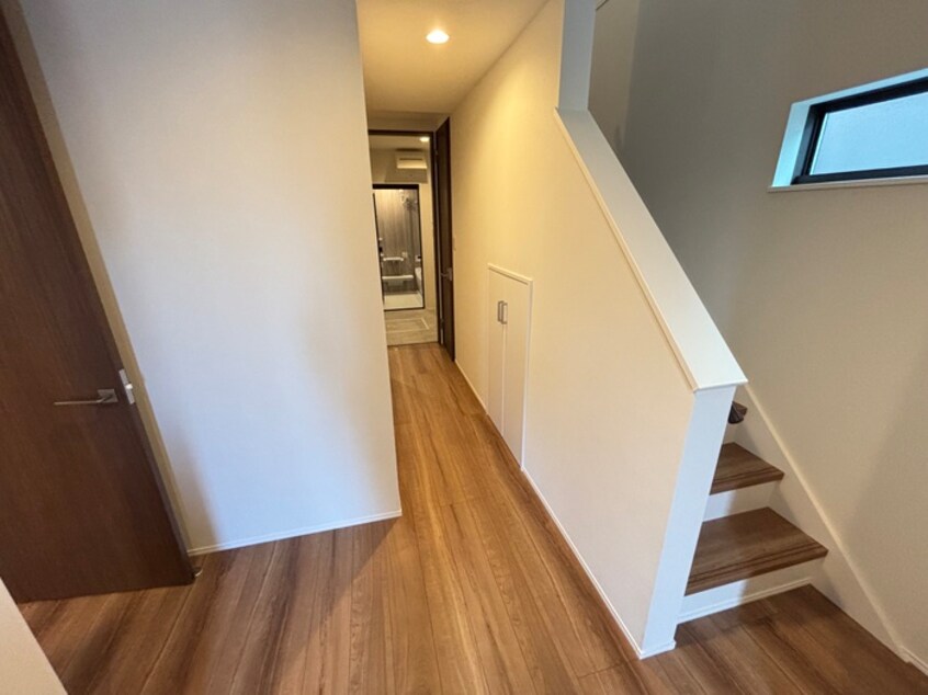 廊下 ファミリエ北摂A棟