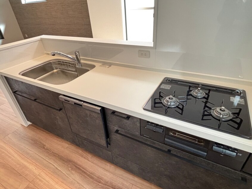 キッチン ファミリエ北摂A棟