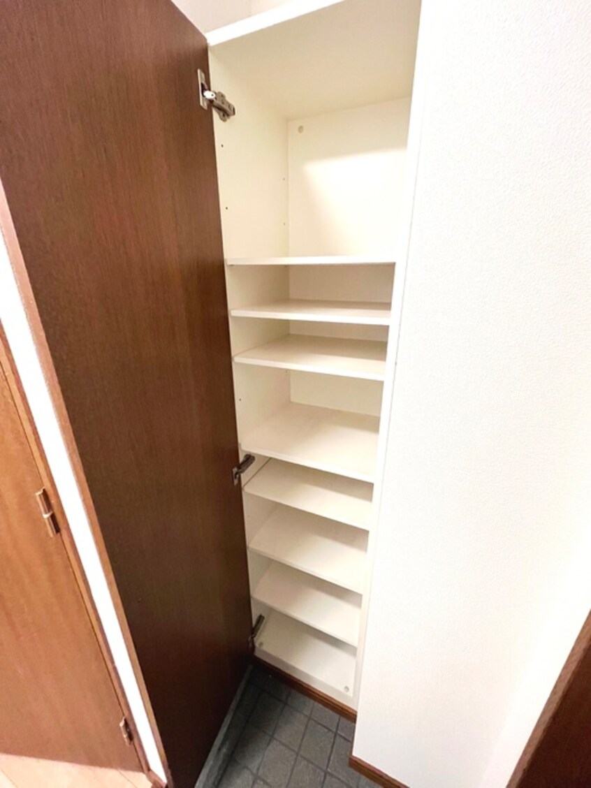 靴箱 プレジオ中之島