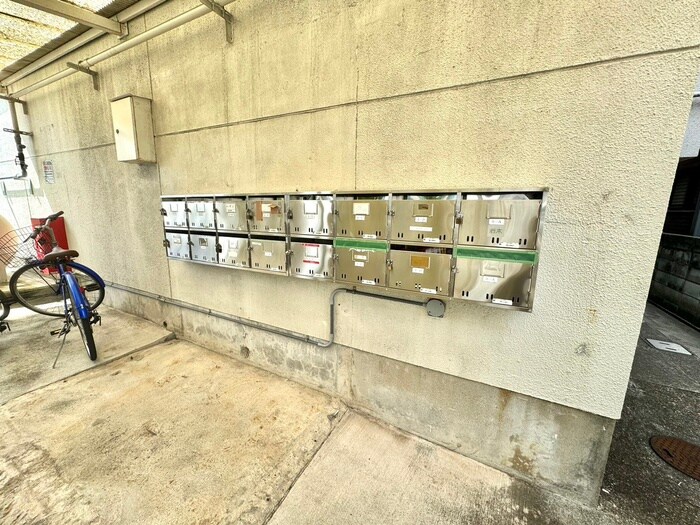 建物設備 ウエストマンション魚住