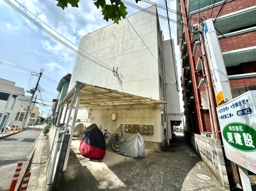 外観写真 ウエストマンション魚住