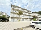 香里園ヒルズ1号棟の外観