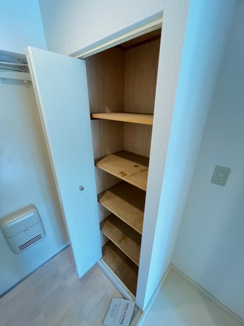 靴箱 クレ－ル加茂