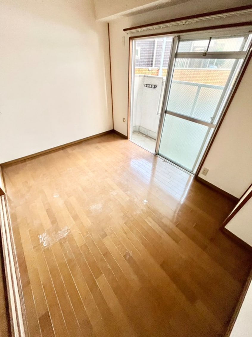 居室 森岡ハイツ