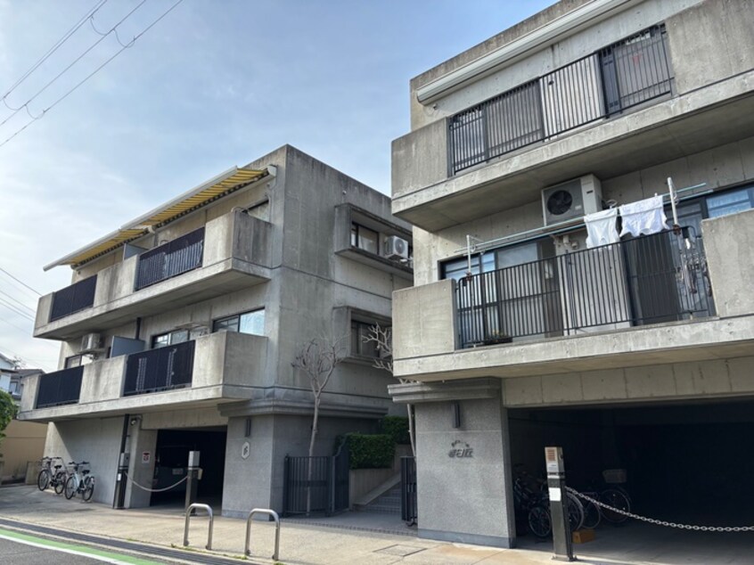 外観写真 ラジュニ－ル春日丘