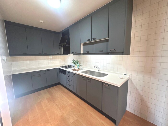 キッチン ラジュニ－ル春日丘